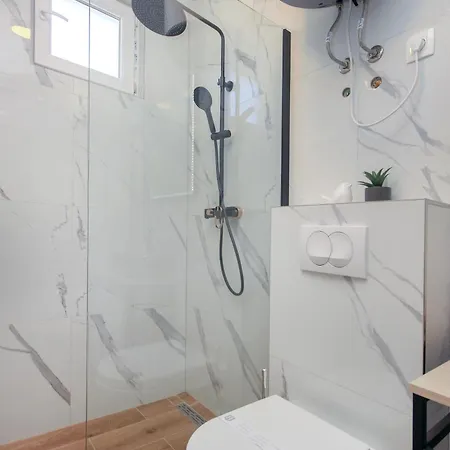 Panoramic Malis Appartement *